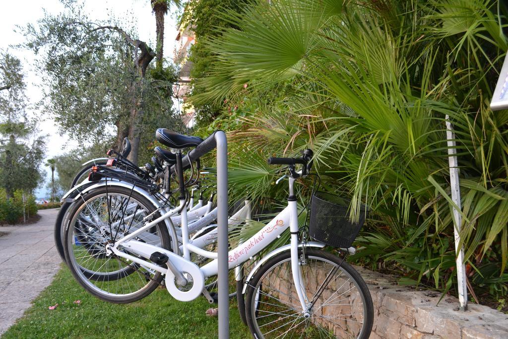 Belfiore Park Hotel 4Stars Superior "Adults Only" Brenzone sul Garda Ngoại thất bức ảnh
